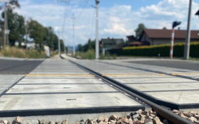 Montaż przejazdów drogowo-kolejowych na linii kolejowej nr 97, odcinek Żywiec – Sucha Beskidzka